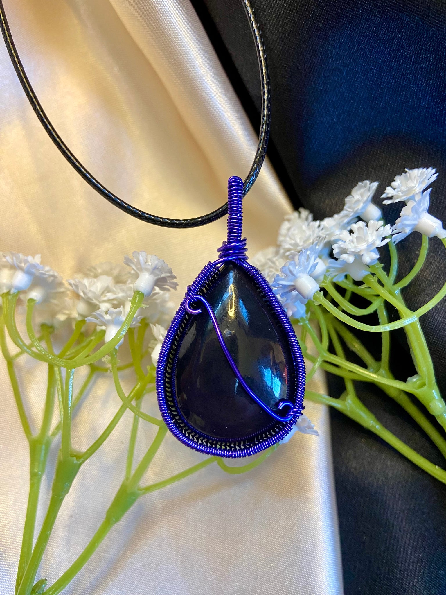 Sonya (Rainbow Obsidian) Necklace