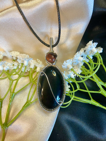 Theodosia (Onyx and Red Tiger’s Eye) Necklace