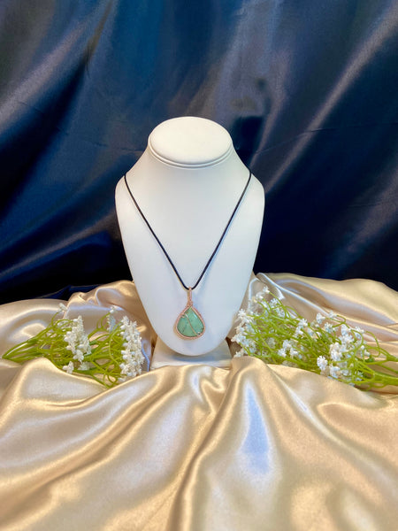 Nekoda (Chrysoprase) Necklace