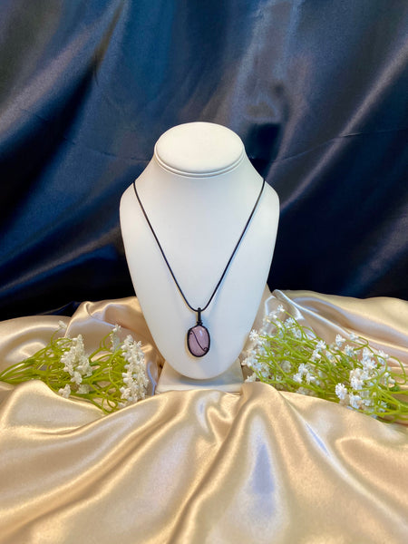 Mor (Kunzite) Necklace