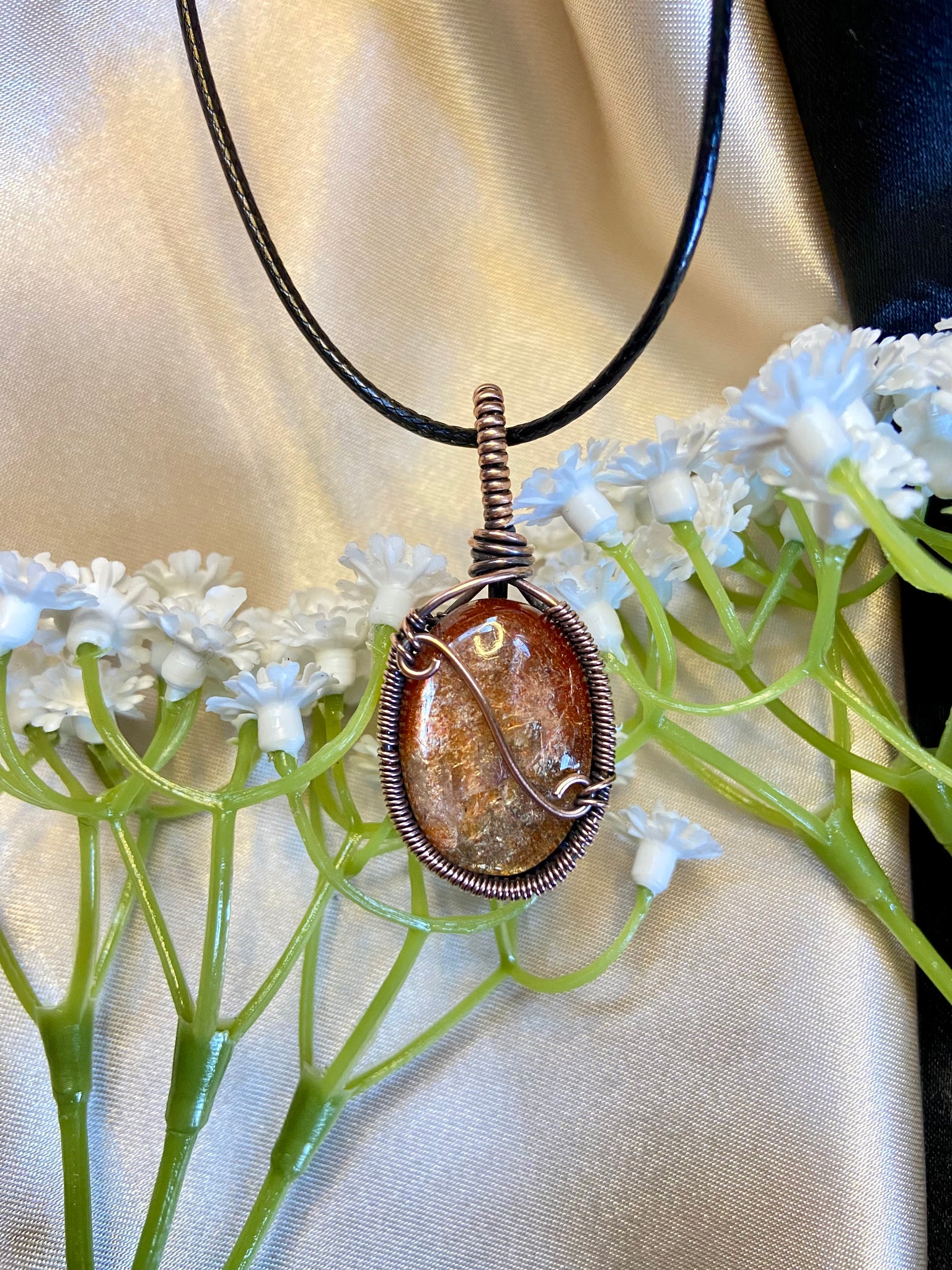 Raze (Madras Sunstone) Necklace